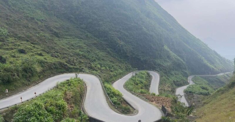 3-Day in Ha Giang: Loop Tour In Vietnam - Conquering Ma Pi Leng Pass
