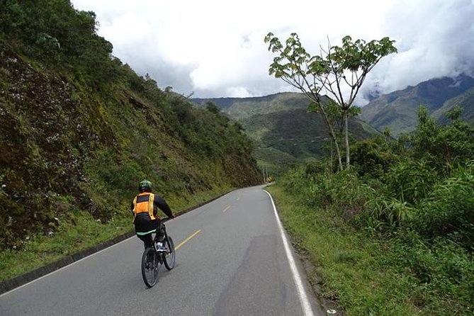 3-Day Inca Jungle Trek to Machu Picchu - Biking and Rafting Experiences