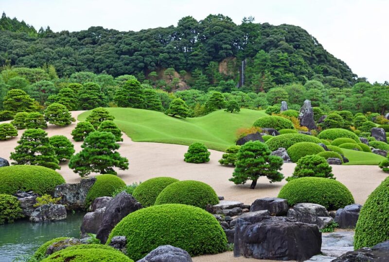 3-Day ONE WAY Bus Tour to Hiroshima via SANIN From Fukuoka - Day 2: Guided Walks and Optional Tours