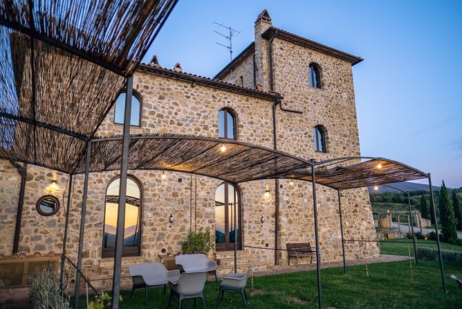 3-Day Private Experience as a Winemaker at a Wine Resort in Tuscany - Transportation and Meeting Point