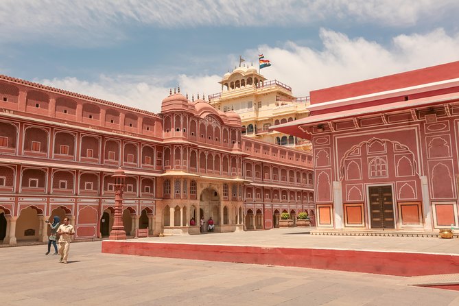 3-Day Private Golden Triangle Tour: Delhi, Agra and Jaipur - Visiting Jaipurs Landmarks
