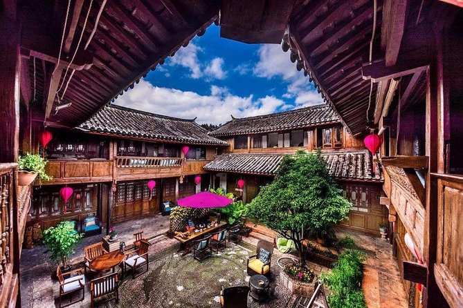 3-Day Private Lijiang City Highlights Tour From Beijing by Plane - Accommodation