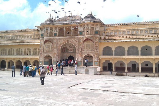 3-Day Private Pink City Jaipur Tour From Delhi With Private Car - Accommodation and Meals