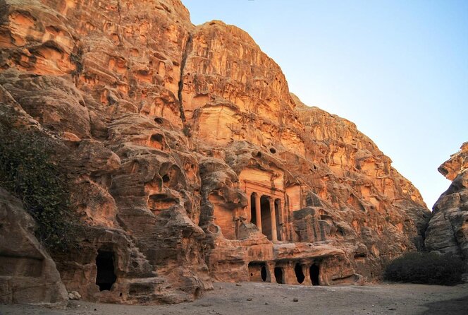 3 Day Private Tour From Amman to Madaba Dead Sea, Petra,Wadi Rum - Meals and Dining