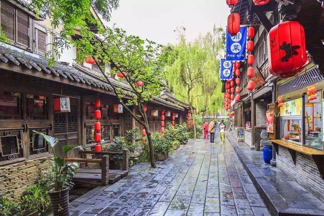 3-Day Private Tour: Incredible Chengdu Highlights Review - Pickup Information