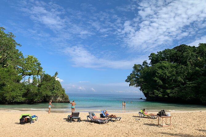 3-Day Sightseeing Tour of Portland and Ocho Rios Starting in Montego Bay - Booking Your Stay