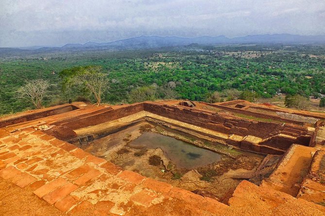 3 Day SriLanka Cultural Tour:Dambulla/ Sigiriya/ Polonnaruwa / Minneriya/ Kandy - Company Reputation
