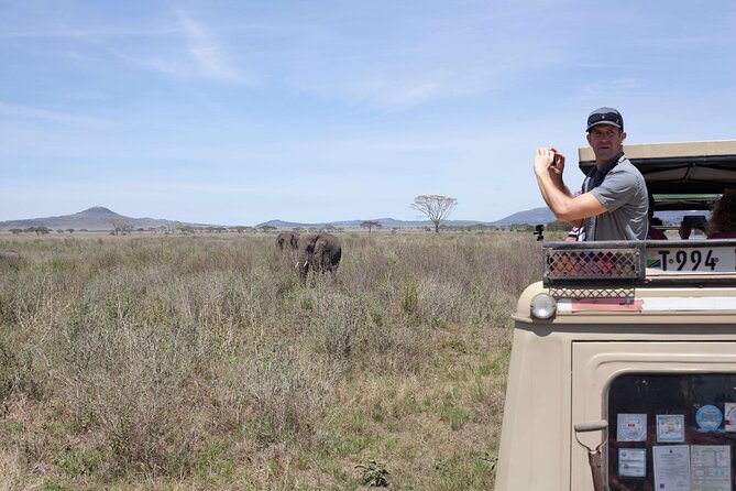 3-Day Tanzania Group Safari-Tarangire, Ngorongoro & Lake Manyara - Meeting and Pickup