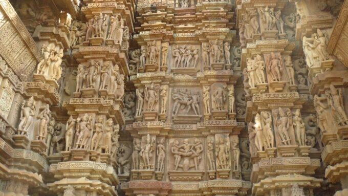 3-Day Tour From New Delhi to Agra and Khajuraho - Taj Mahal and Agra