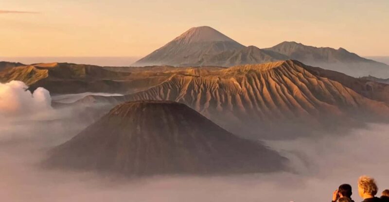 3 Day Tour From Yogyakarta: Mount Bromo and Ijen Crater - Itinerary Highlights