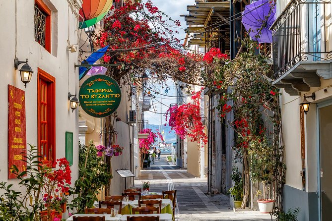 3-Day Tour: Mycenae, Epidaurus, Nafplio, Delphi, Meteora With 4* Hotel Included - Discovering Nafplio and Delphi