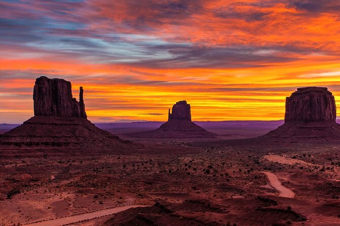 3-Day Tour to Antelope, Bryce, Arches, Monument - Tour Overview