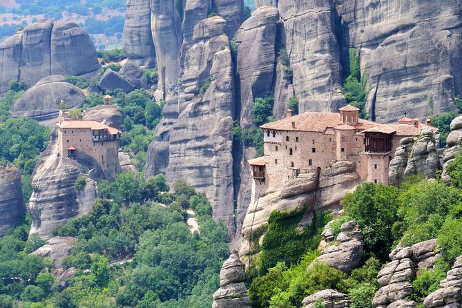 3-Day Trip to Delphi and Meteora From Athens - Exploring Delphi