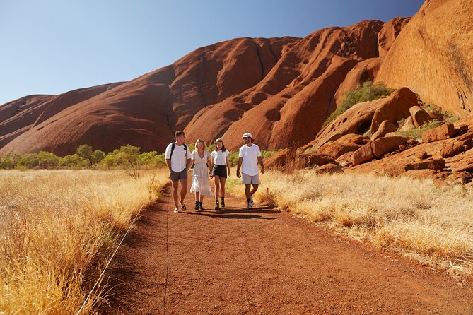 3-Day Uluru Kata Tjuta to Kings Canyon Safari From Ayers Rock - Exploring Kings Canyon