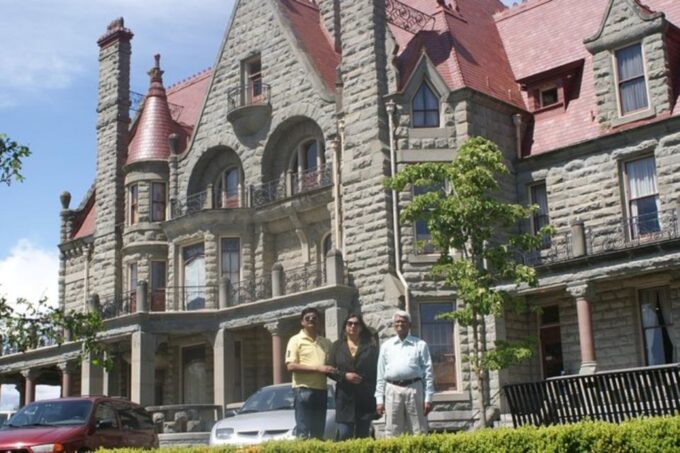 3-Day Vancouver City Tour Package With Whistler & Victoria - Booking Information