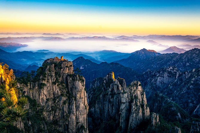 3-Day Yellow Mountains, Hongcun Village and Tunxi Ancient Street Private Tour - Itinerary Breakdown
