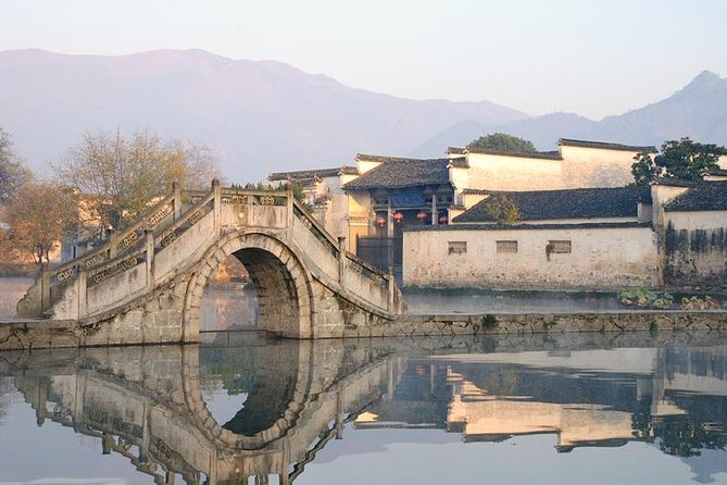 3-Day Yellow Mountains, Hongcun Village and Tunxi Ancient Street Private Tour - Hiking Experience