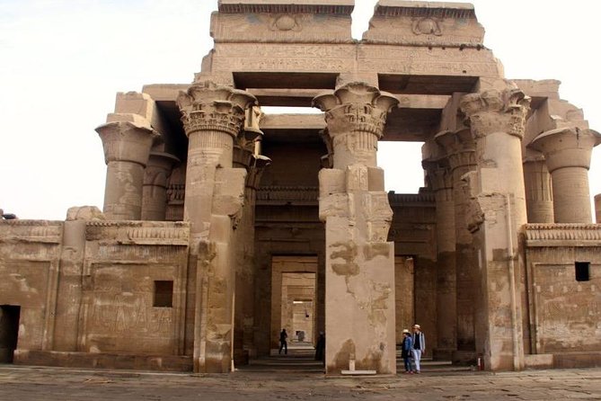 3 Days 2 Night Nile Cruise Includes Visits to Edfu & Kom Ombo From Luxor - Luxury Accommodation and Amenities