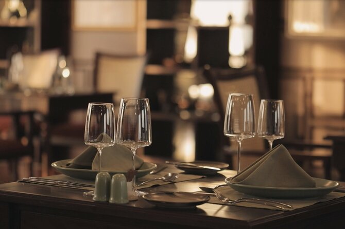 3 Days 2 Nights On Heritage Cruises Binh Chuan Cat Ba Archipelago - Cabin Amenities
