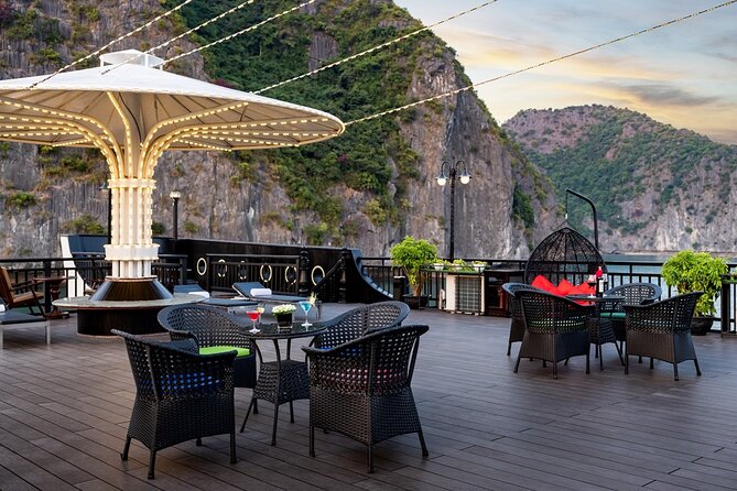 3 Days 2 Nights Rita Cruise Most Luxury Cruise in Halong Bay - Pickup and Meeting Details