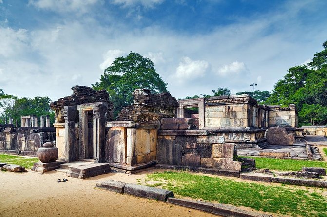 3 Days Ancient Capital Cities - Day 3: Sigiriya, Pidurangala, and Dambulla