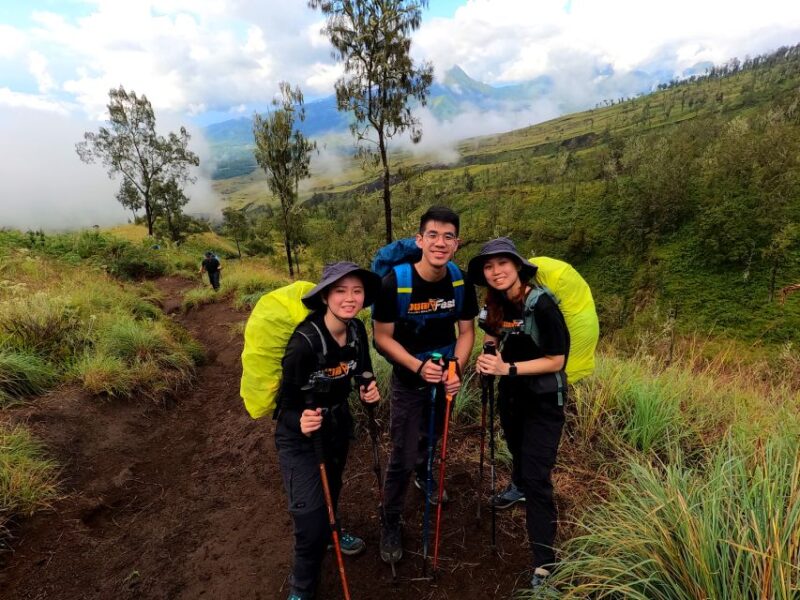 3 Days and 2 Nights Trekking to Summit Sembalun -Senaru - Segara Anak Lake Exploration