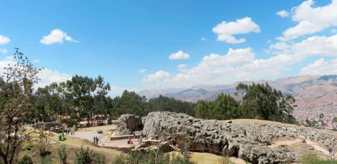 3 Days: City Tour Cusco and Machupicchu Tour - Language and Availability