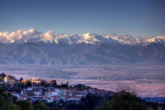 3 Days Cultural Trip -Kazbegi-Kakheti-Mtskheta -Tbilisi - Savoring the Culinary Delights