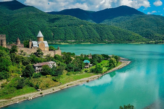 3 Days Georgia Tour Package - Tbilisi and Mtskheta Highlights