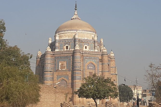3-Days Guided Tour Of Multan, Bahawalpur, Uch Sharif & Derawar Fort (Cholistan) - Multan Attractions
