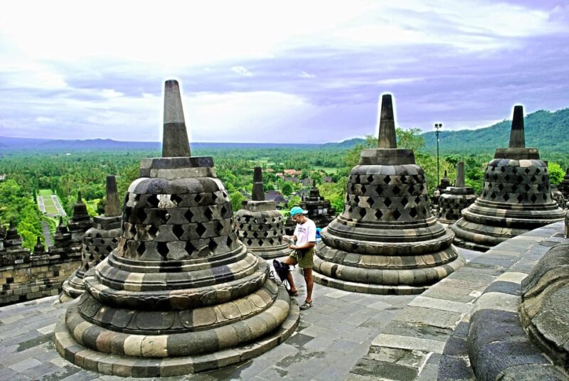 3 Days Javas Journey Yogyakarta to Jakarta - Itinerary Highlights