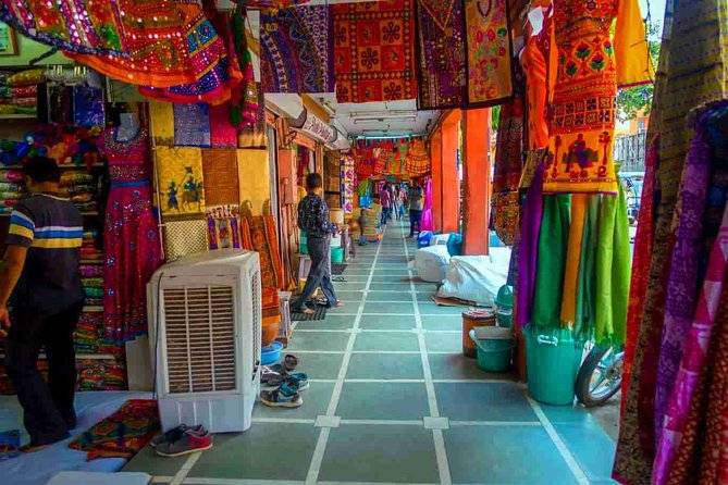 3-Days Luxury Golden Triangle Tour From Delhi Includes,Hotel,Guide and A-C Car - Activity and Experience