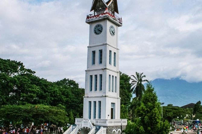 3 Days Private Padang Tour: Minangkabau Cultural Center, Village & City Tour - Minangkabau Cultural Center