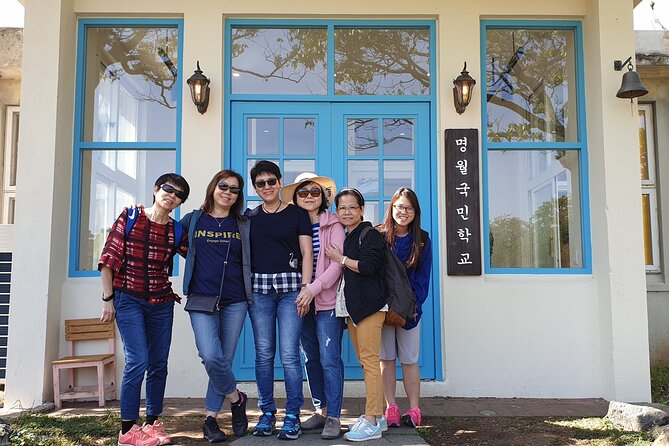 3 Days Private Taxi Tour in Jeju Island - Traveler Support and Assistance