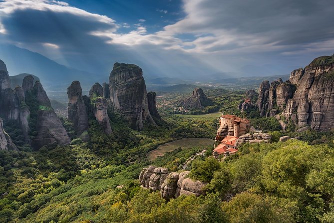3 Days Private Tour: Delphi & Meteora - Pickup Details