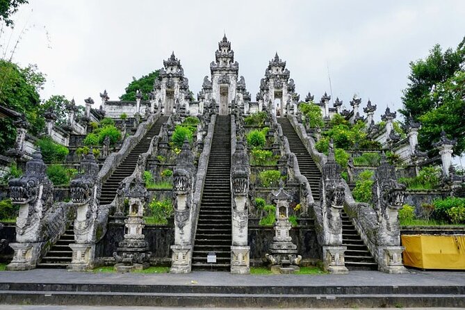 3 Days Private Tour-Tanah Lot Temple-Lempuyang The Gate Of Heaven - Health Considerations