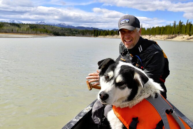 3 Days Tour Fall Color in Yukon From Whitehorse - Visit to Yukon Wildlife Preserve