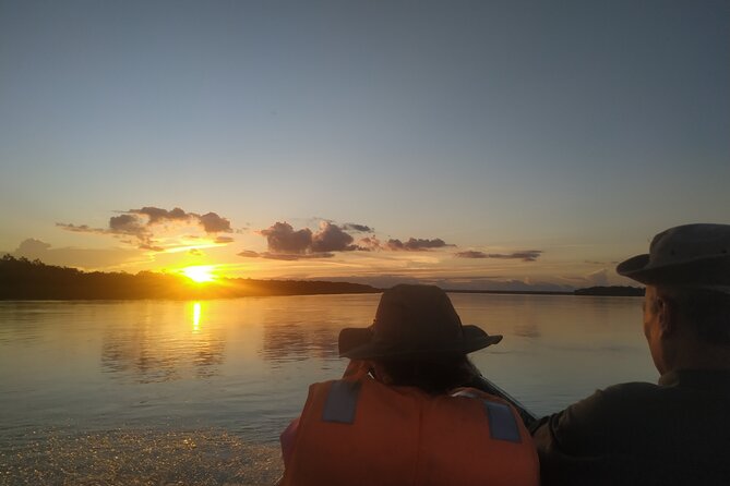 3-Days Tour in the Amazon Rainforest at Curassow Amazon Lodge - Jungle Walk and Boat Excursion