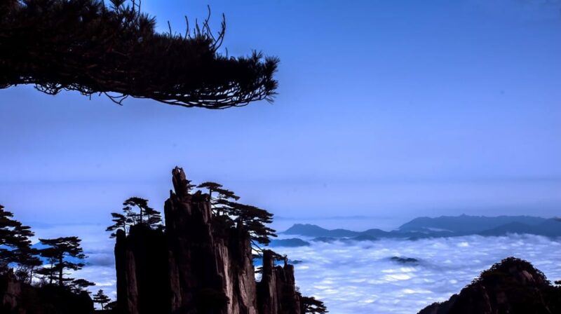 3 Days Tour Shanghai Huangshan & Hangzhou by Bullet Trains - Key Points