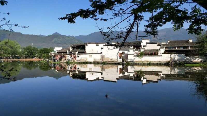 3 Days Tour Shanghai Huangshan & Hangzhou by Bullet Trains - Itinerary Details