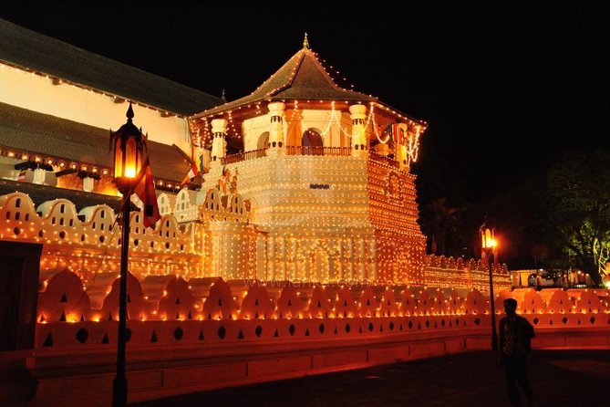 3 Days Tour to Kandy Nuwara Eliya & Sigiriya From Colombo - Pickup and Schedule
