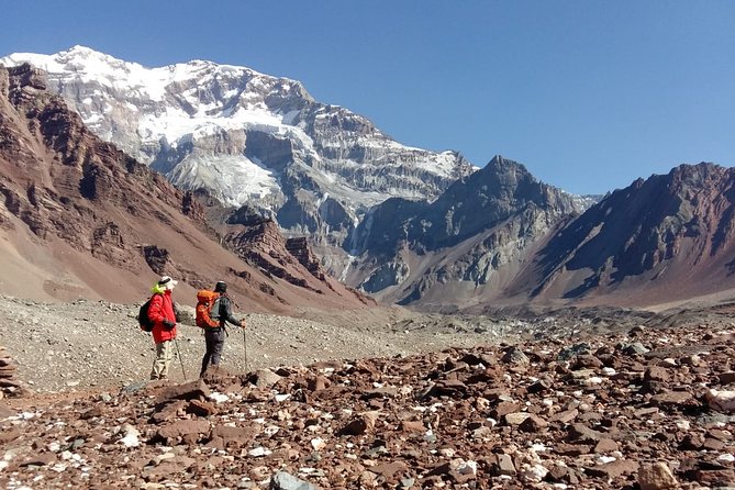 3 Days Trek to Plaza Francia in Aconcagua Park - Accommodation and Dining