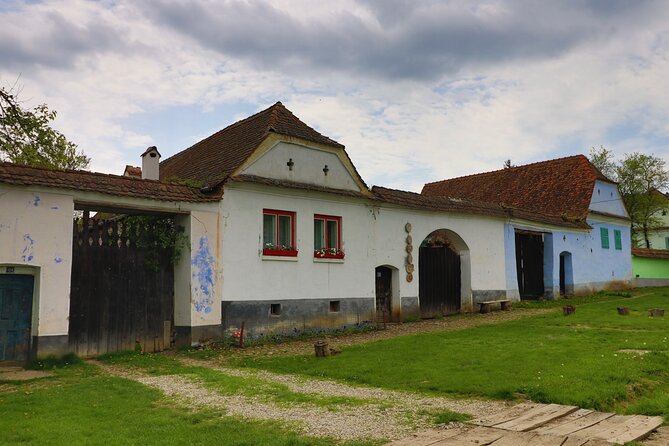 3 Days UNESCO Tour of Transylvania. Private Tour From Bucharest - Fortified Churches of Transylvania
