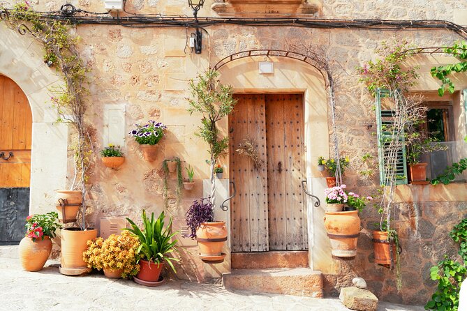 3- Days Weekend Tour in Valldemossa With Pick up - Accessibility