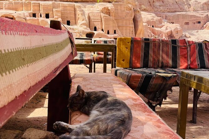 3 Epic Nights in South Jordan Exploring With the Locals. - Experiencing Local Cuisine