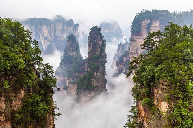 3 Full Days Private Zhangjiajie Tour Includes the Glass Bridge - Key Points