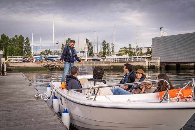 3-Hour Boat Trip and Birdwatching in the Tagus Estuary - Accessibility and Participation