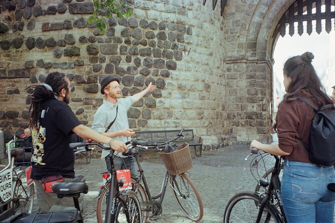 3-Hour Cologne Street Art Bike Tour in Small Group With Guide - Tour Options Available