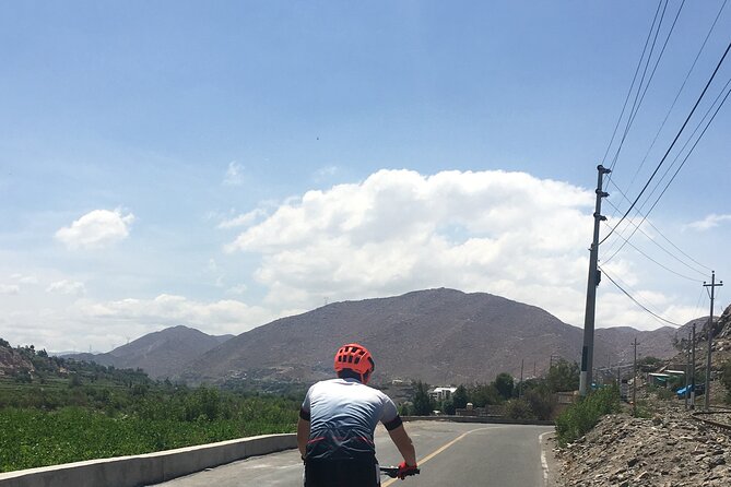 3 Hour Congata Rover Biking Ride Tour in Arequipa - Meeting and Pickup