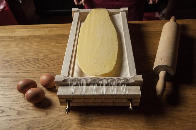 3 Hour Cooking Class: Homemade Pasta and Tiramisu in Venice - Sensory Delight in Venice
